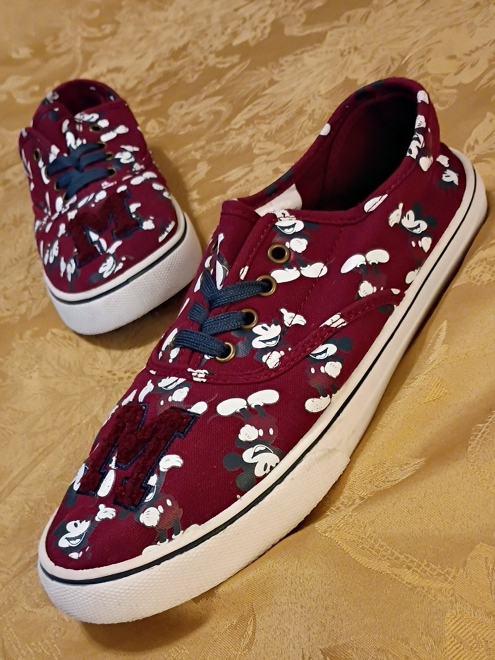 Disney Maroon Mickey Mouse Print Canvas Women's 8.0
